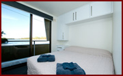 Master Bedroom - Houseboat Hire, Riverland Houseboats, River Murray Houseboasts, Riverland Houseboats Loxton, Kiwi-Oz
